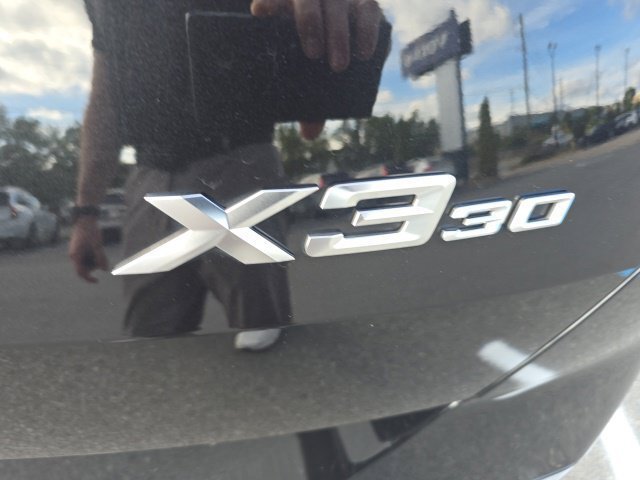 Used 2025 BMW X3 xDrive30i AWD/4WD image 5