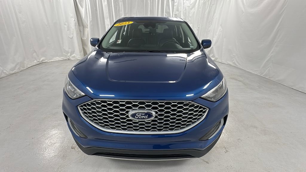 Used 2023 Ford Edge SEL image 8