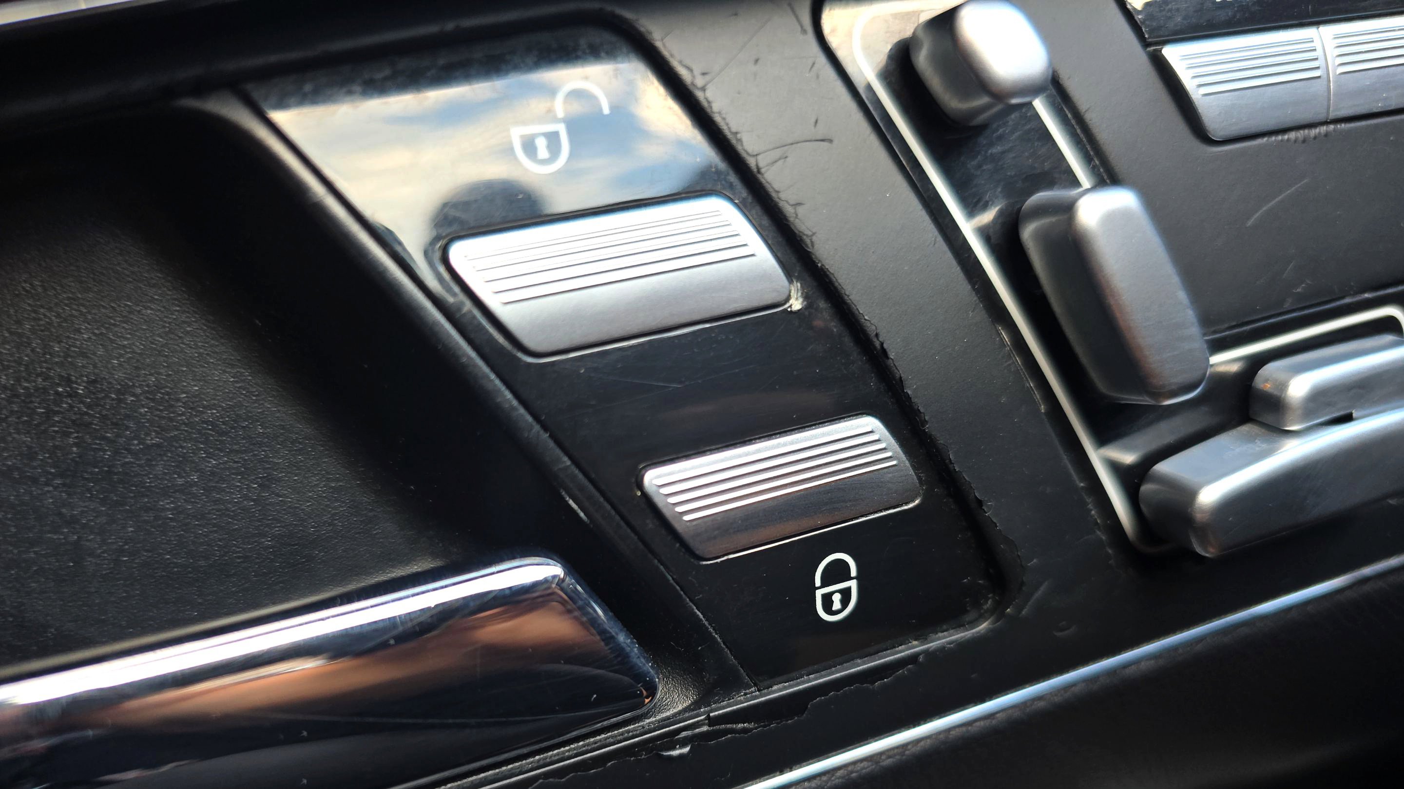 Used 2013 Mercedes-Benz S 63 AMG image 43