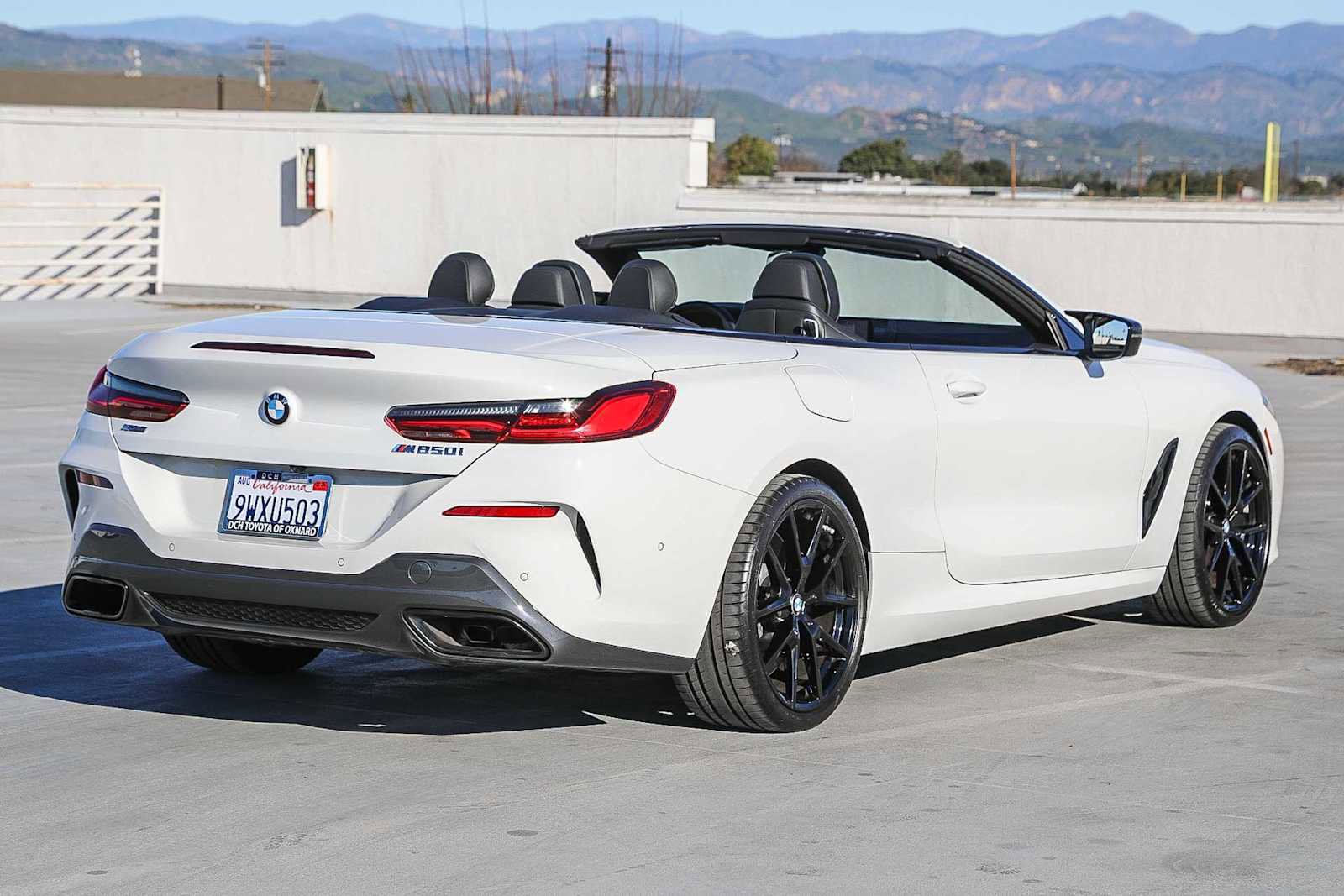 Used 2024 BMW M850i xDrive M850i xDrive w/ M Sport Professional Package image 5