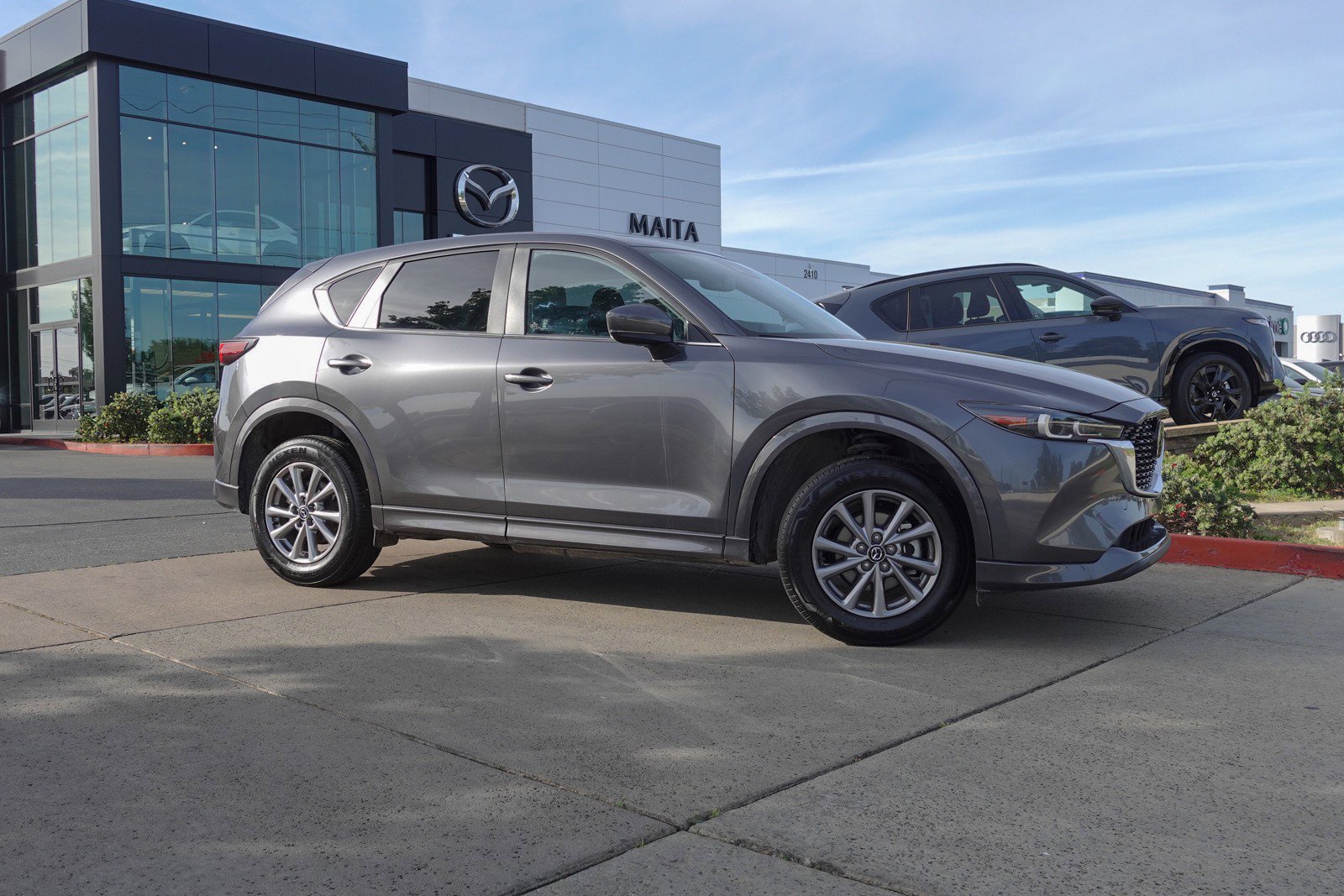 Used 2025 MAZDA CX-5 AWD 2.5 S w/ Preferred Package image 4