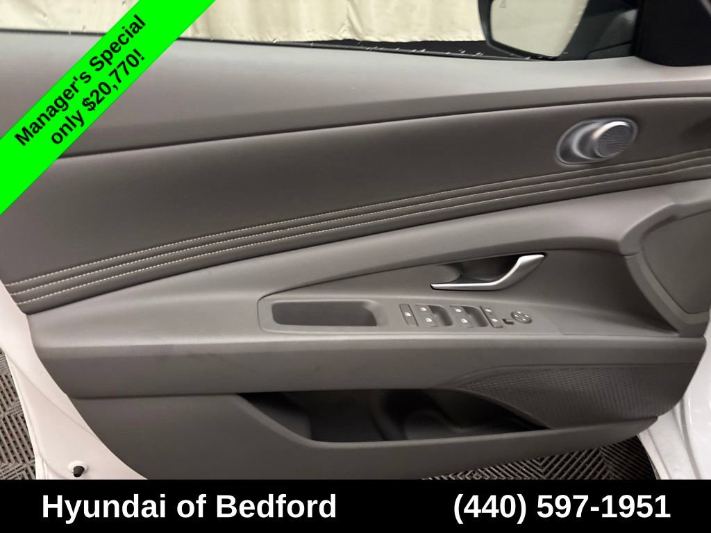Certified 2026 Hyundai Elantra Sport FWD image 11
