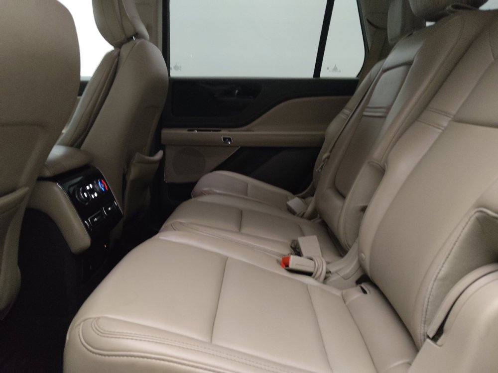 Used 2020 Lincoln Aviator 2WD image 18
