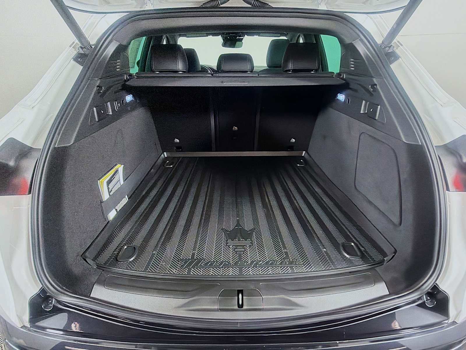 Used 2025 Maserati Grecale Modena image 49