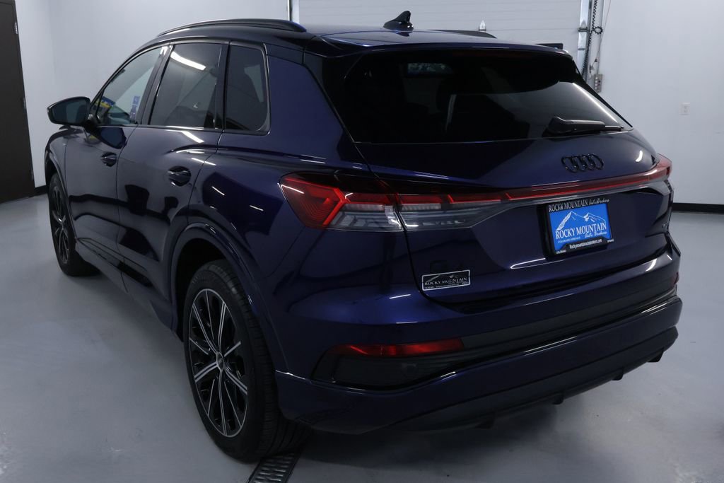 Used 2022 Audi Q4 e-tron Premium Plus w/ Premium Plus image 5
