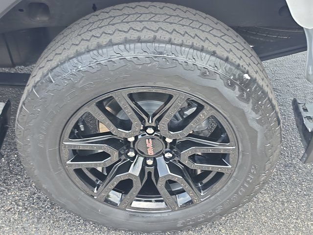 Used 2023 GMC Sierra 1500 Elevation AWD/4WD image 8