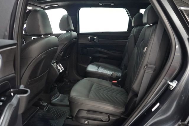 Used 2024 Kia Sorento SX Prestige AWD/4WD image 35
