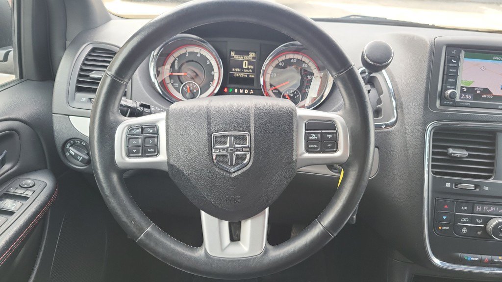 Used 2018 Dodge Grand Caravan GT FWD image 28