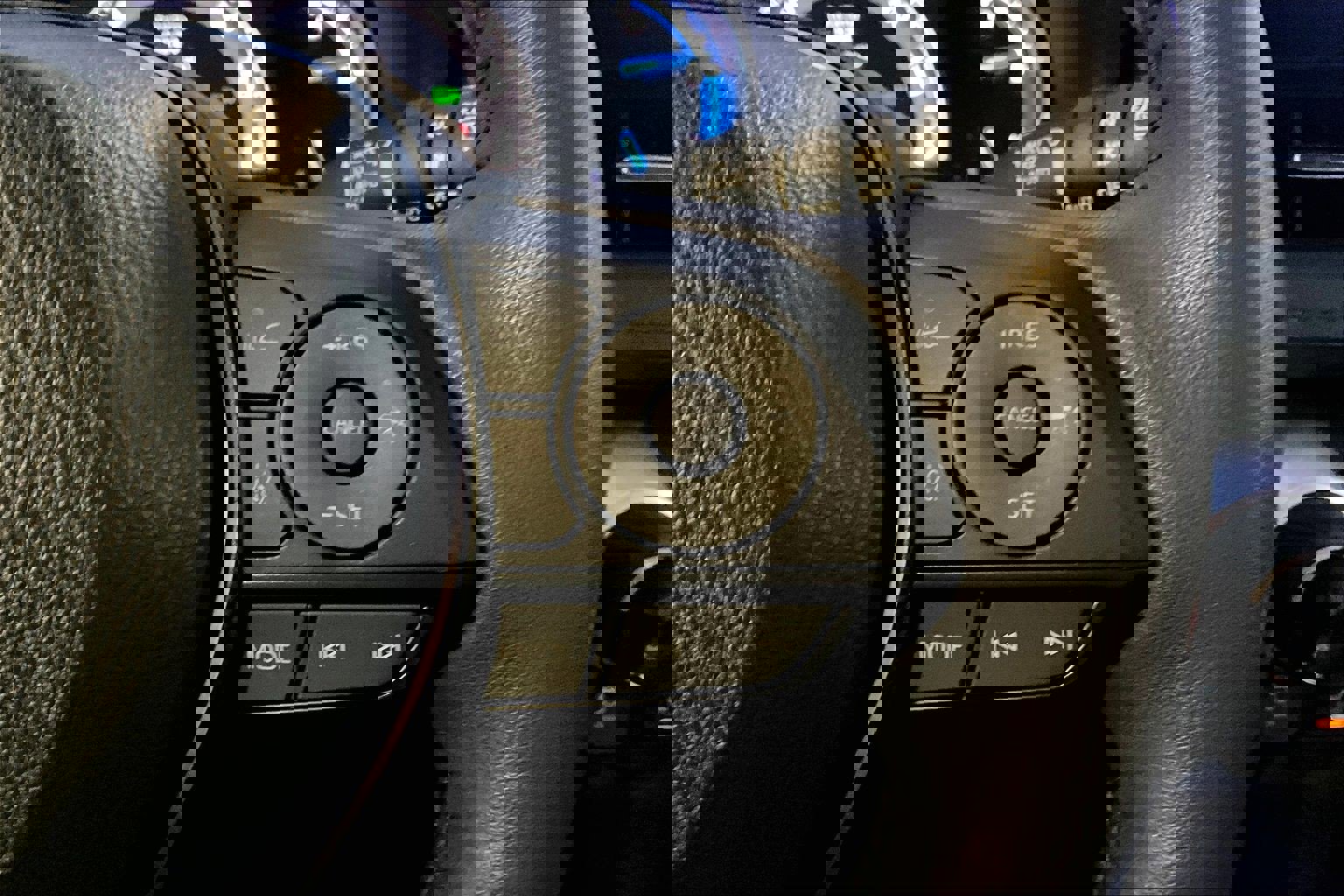 Used 2024 Toyota RAV4 XSE image 18