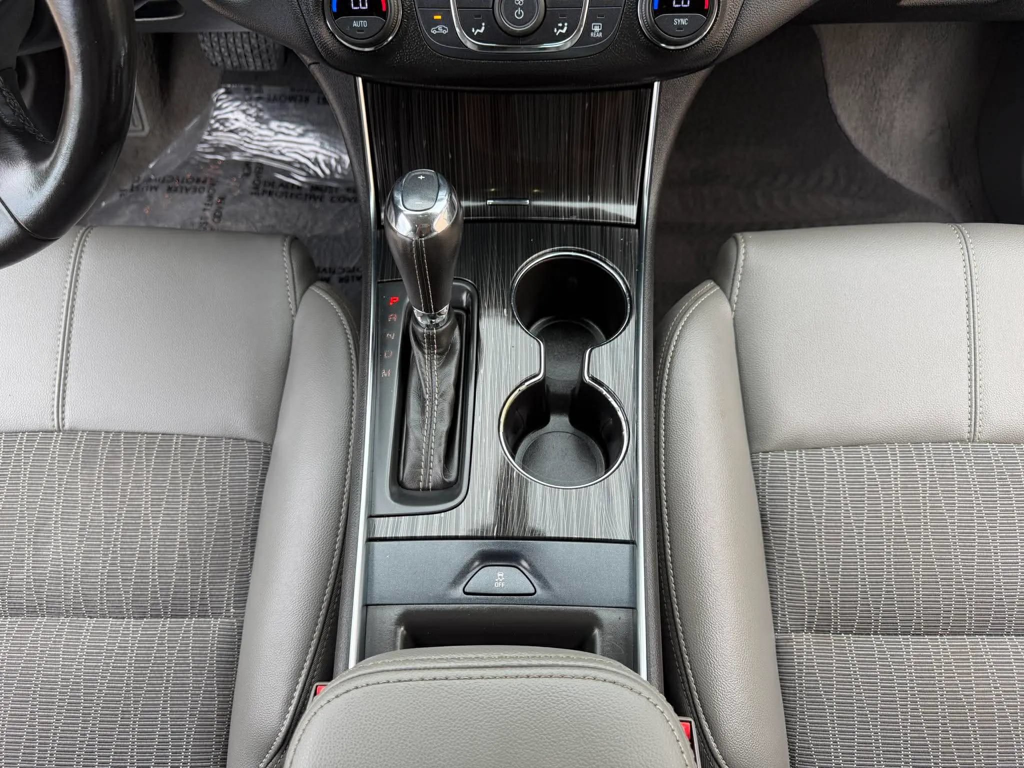 Used 2019 Chevrolet Impala LT FWD image 18
