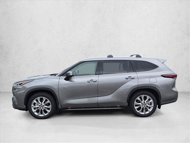 Certified 2026 Toyota Highlander Limited AWD/4WD image 8