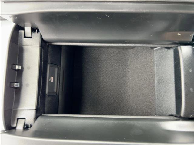 New 2026 Mercedes-Benz C 300 Sedan image 12