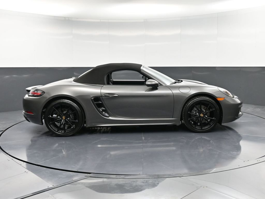 New 2025 Porsche 718 Boxster RWD image 9