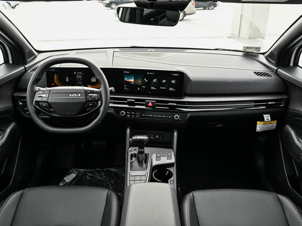 New 2026 Kia Sportage X-Line w/ X-Line Premium Package AWD/4WD image 13