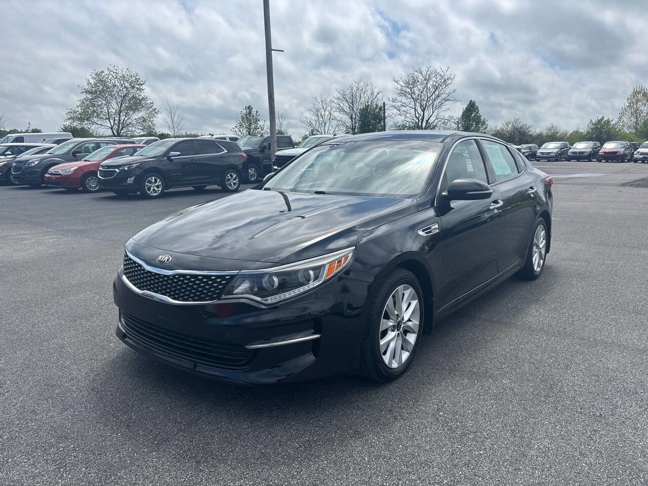 Used 2016 Kia Optima EX FWD image 2