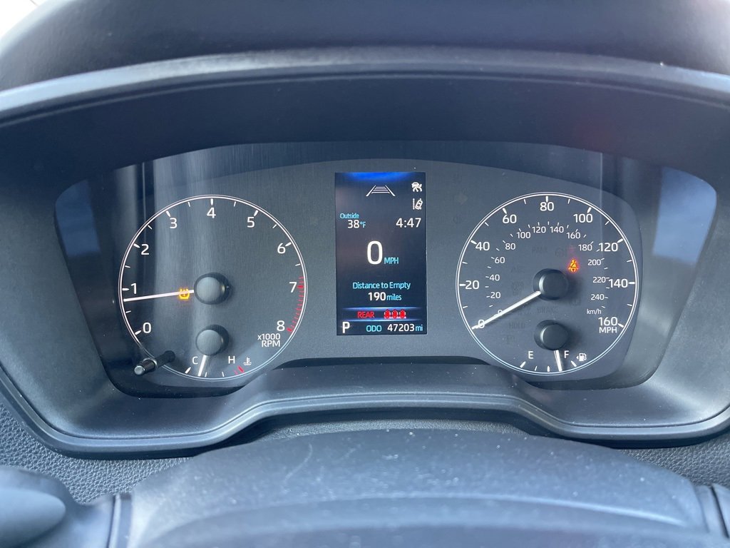 Used 2024 Toyota Corolla LE image 13