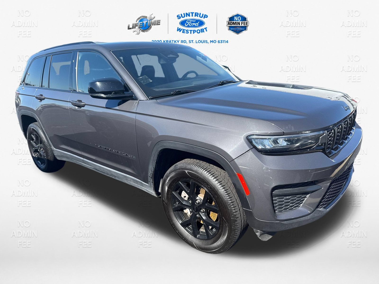 Used 2024 Jeep Grand Cherokee Altitude AWD/4WD image 13
