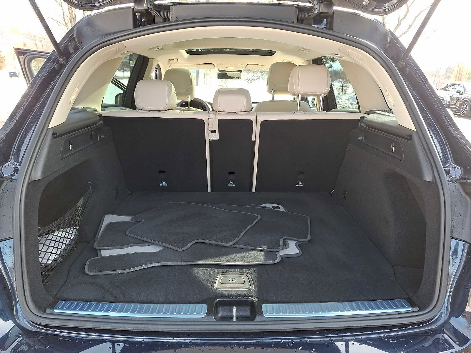 Certified 2022 Mercedes-Benz GLC 300 4MATIC image 26