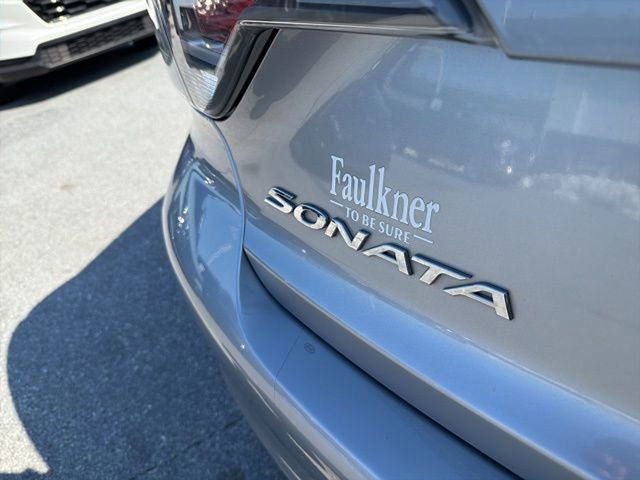 Used 2016 Hyundai Sonata Limited w/ Option Group 02 image 7