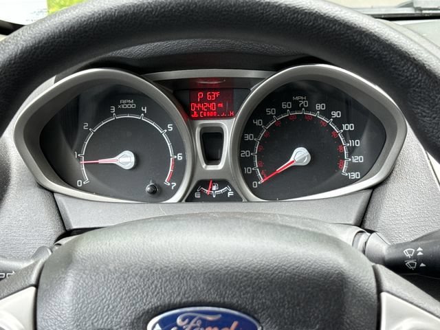 Used 2013 Ford Fiesta SE FWD image 13