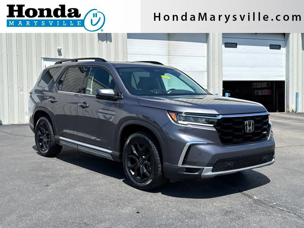 Certified 2025 Honda Pilot Touring