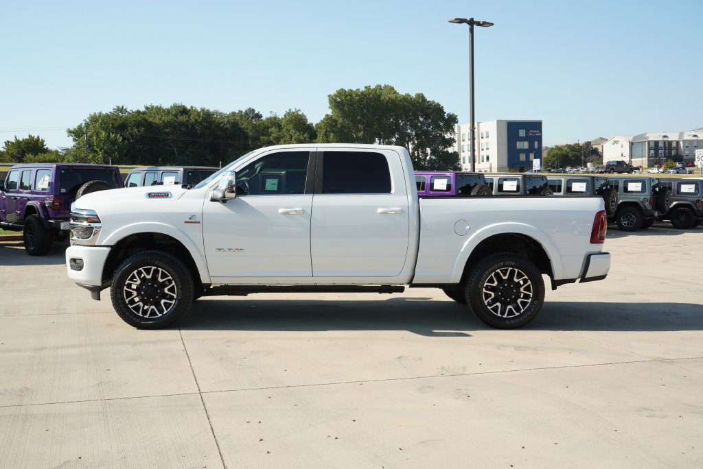 Used 2025 RAM 3500 Longhorn AWD/4WD image 2