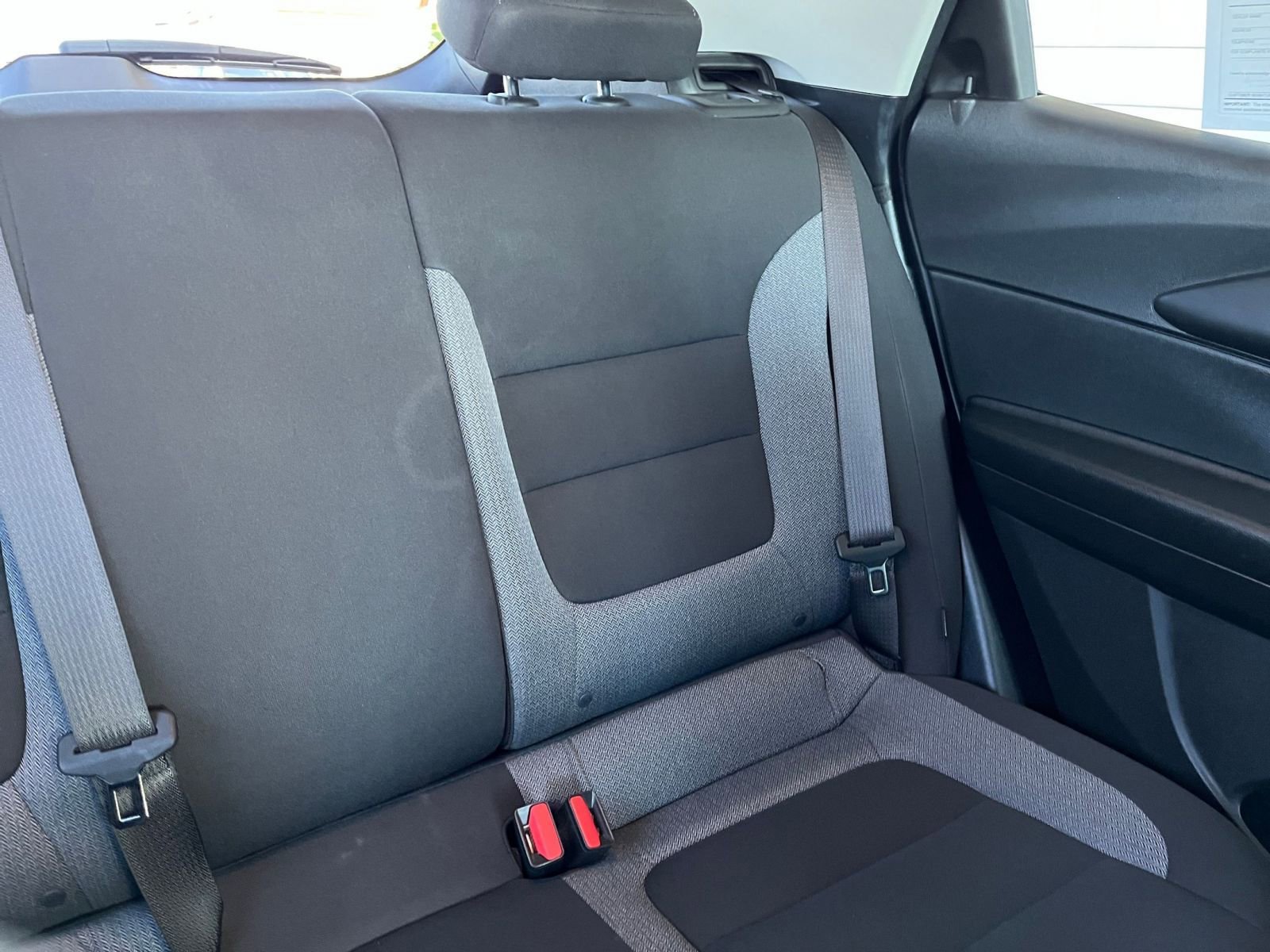 Used 2025 Chevrolet TrailBlazer LT image 34