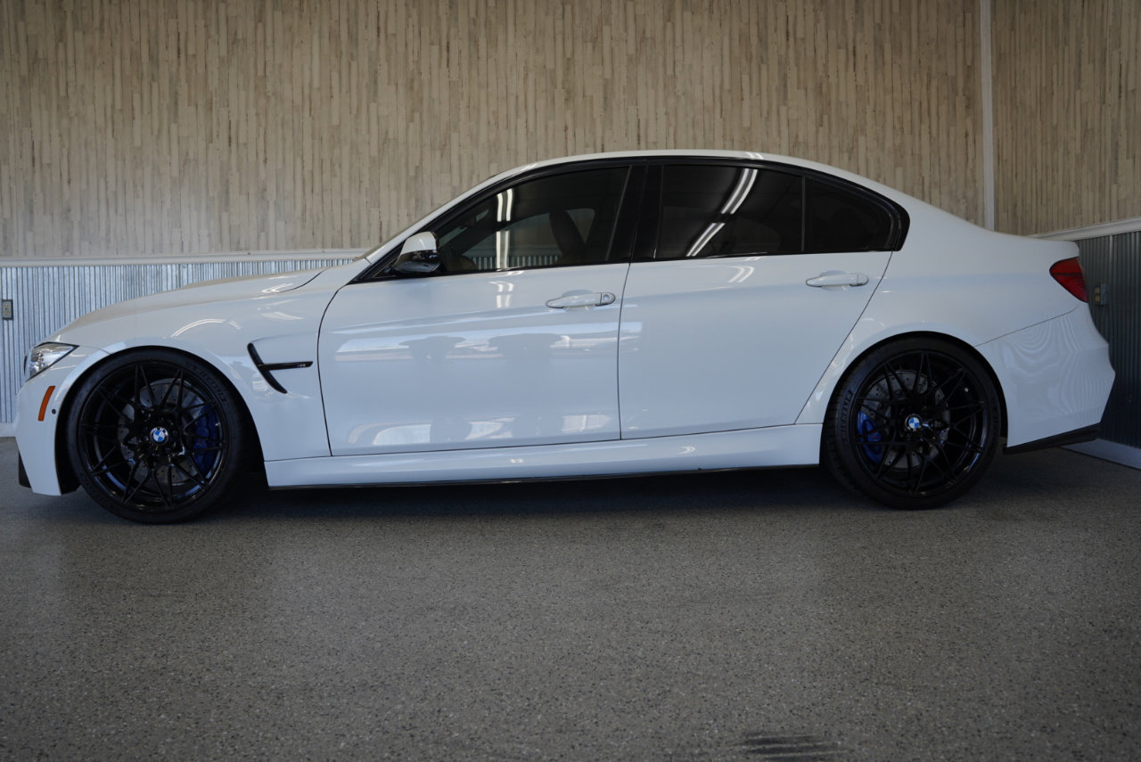 Used 2016 BMW M3 image 5
