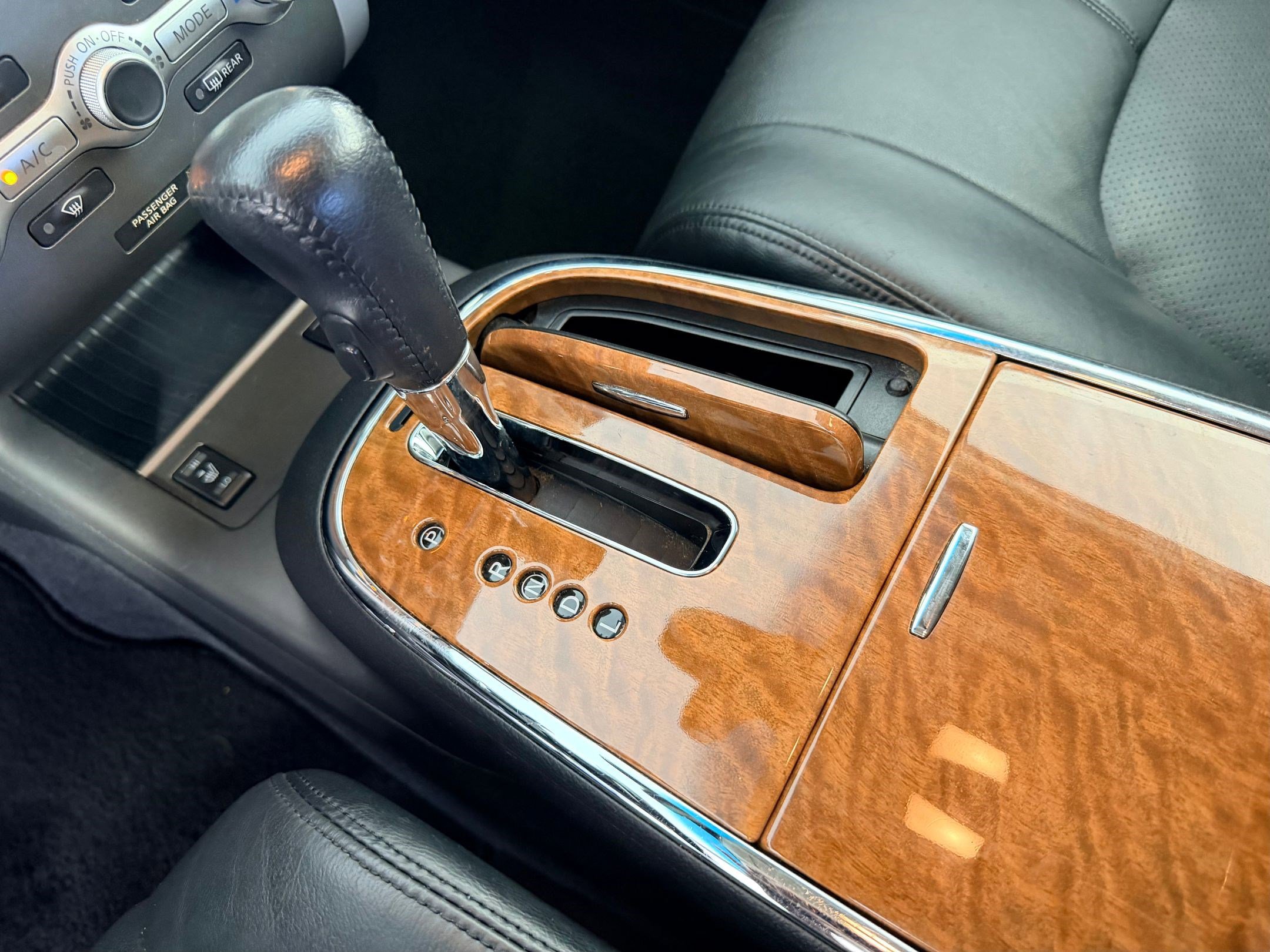 Used 2013 Nissan Murano LE w/ Platinum Pkg image 17