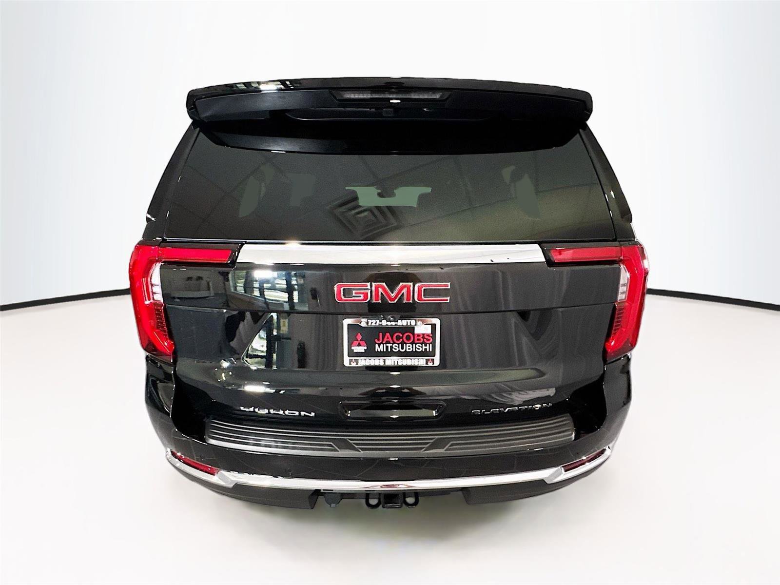 Used 2025 GMC Yukon XL Elevation w/ LPO, Floor Liner Package AWD/4WD image 28