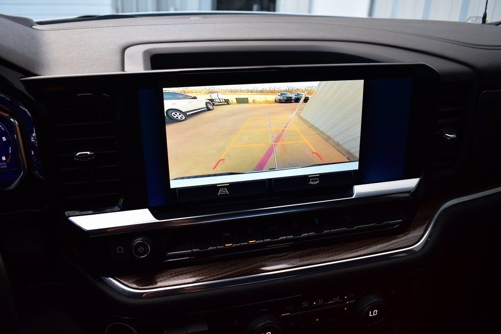 Used 2025 Chevrolet Silverado 1500 LT image 43