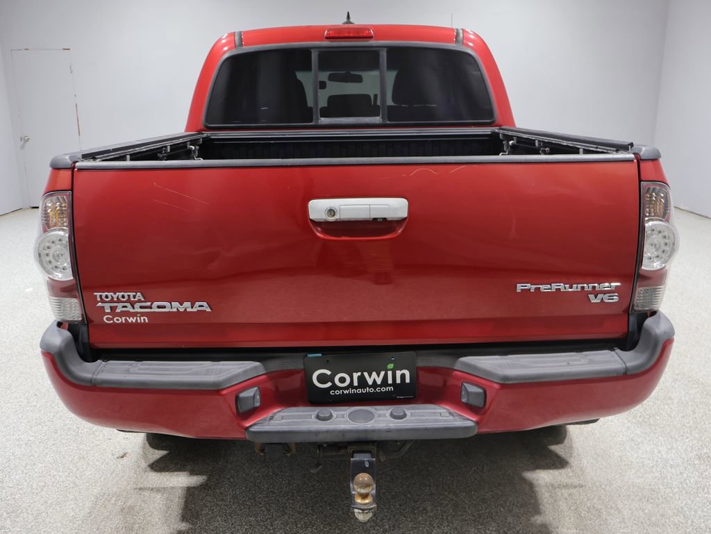 Used 2014 Toyota Tacoma PreRunner w/ TRD Sport Package RWD video 3