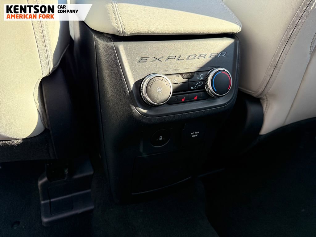 Used 2025 Ford Explorer Platinum w/ LUX Leather Package image 34