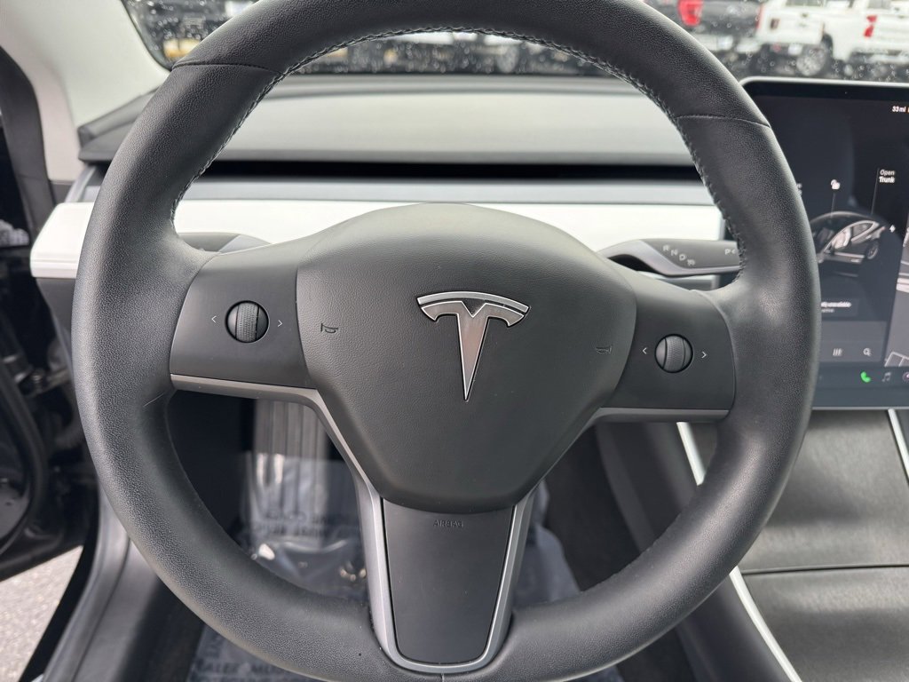 Used 2019 Tesla Model 3 Performance image 12