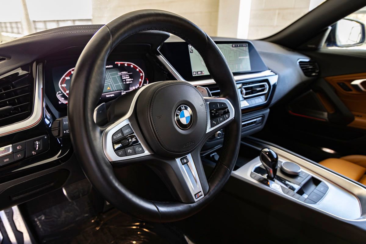 Certified 2023 BMW Z4 M40i w/ Premium Package image 16