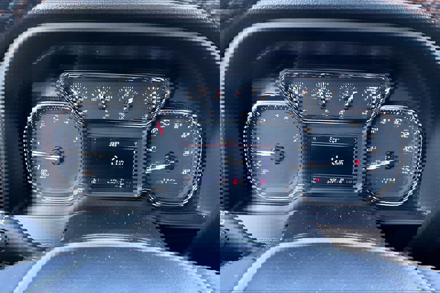 Used 2022 GMC Sierra 2500 AT4 image 25