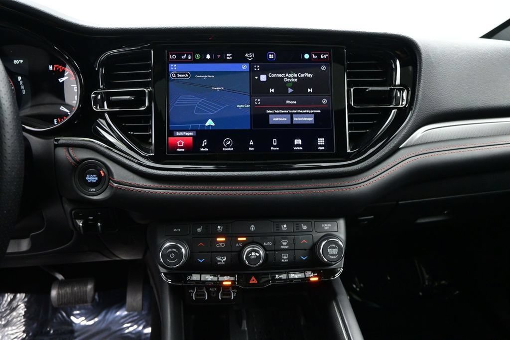 Used 2025 Dodge Durango GT AWD/4WD image 23