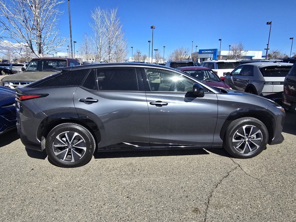 Used 2024 Lexus RZ 450e Premium w/ Technology Package image 6