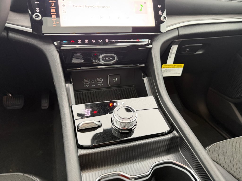New 2026 Jeep Grand Cherokee Altitude AWD/4WD image 11