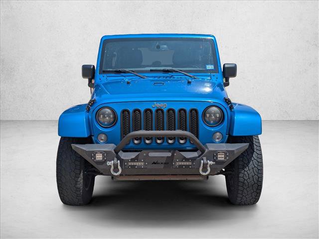 Used 2015 Jeep Wrangler Unlimited Sahara w/ Connectivity Group AWD/4WD image 2