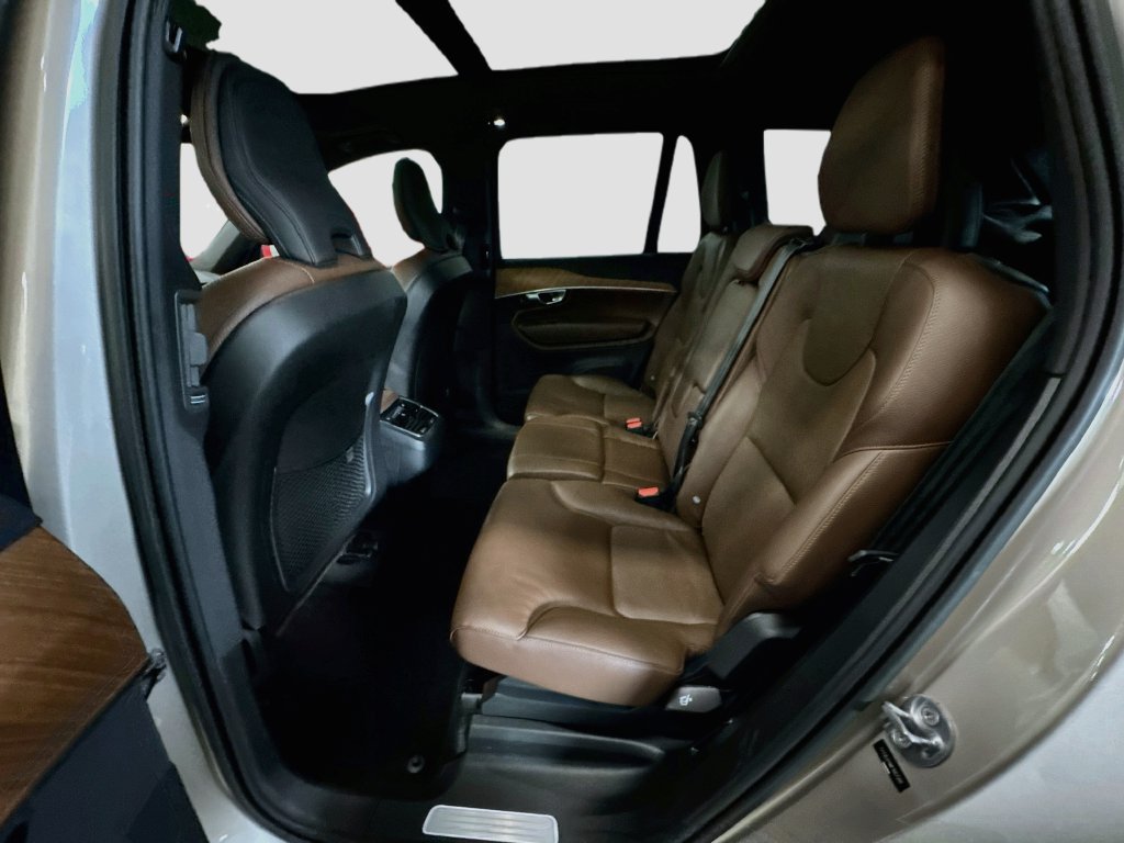 Used 2023 Volvo XC90 B6 Plus w/ Protection Package AWD/4WD image 28