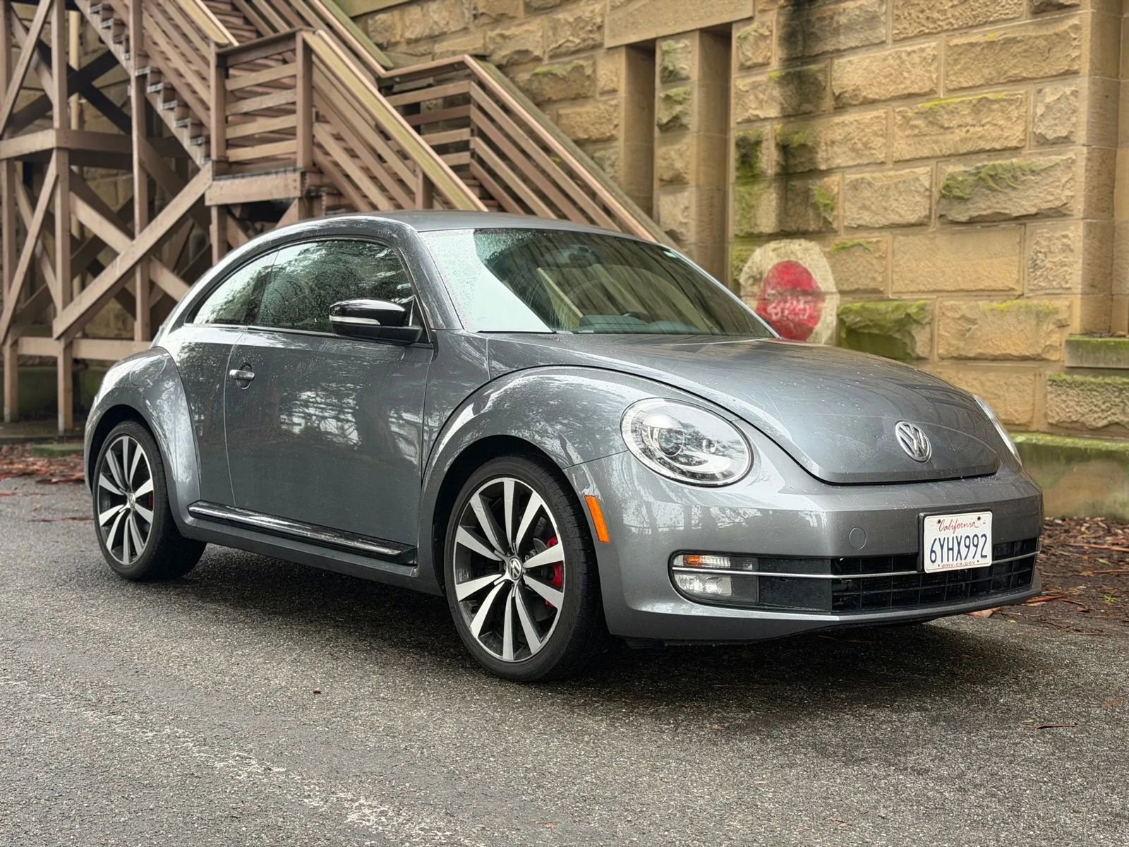 Used 2012 Volkswagen Beetle Turbo image 2