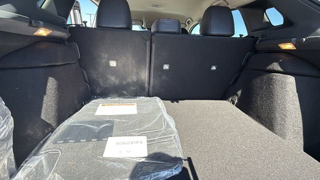 New 2026 Nissan Kicks SR w/ Cold Weather Package image 27