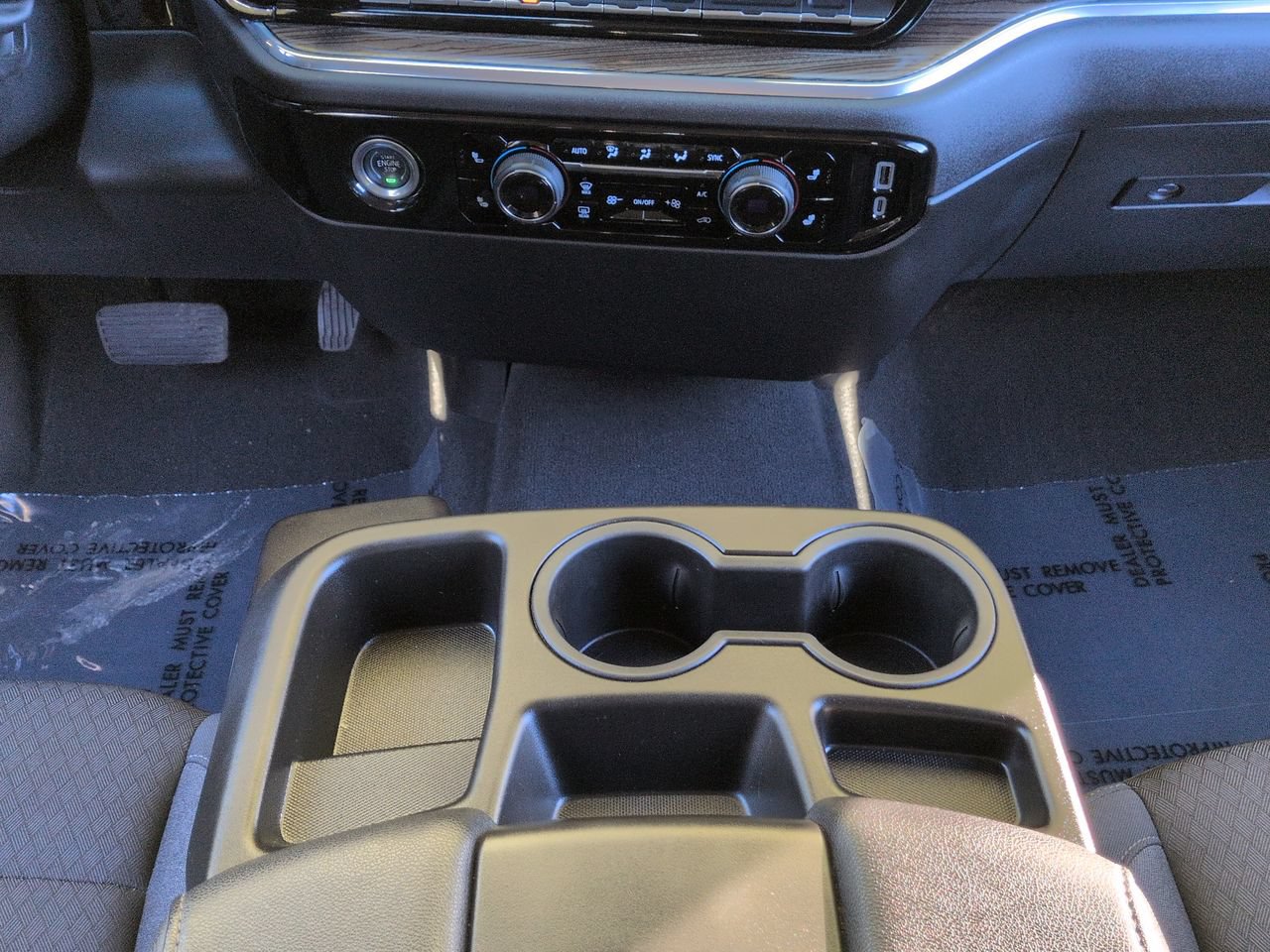 Used 2024 Chevrolet Silverado 1500 LT RWD image 19