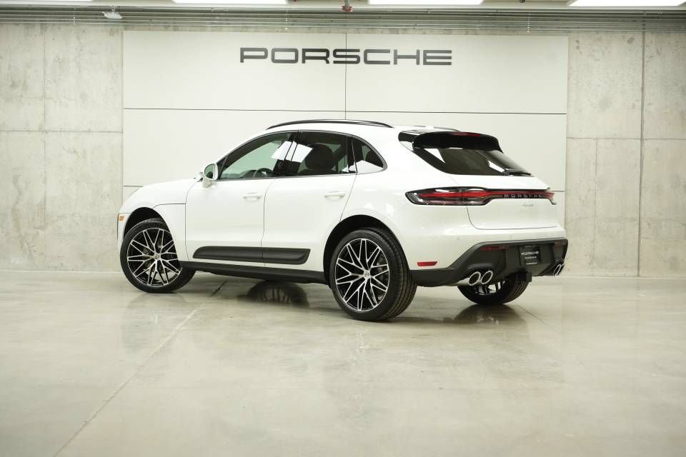 New 2026 Porsche Macan AWD/4WD image 3
