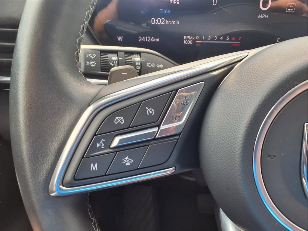 Certified 2025 Buick Envision Preferred AWD/4WD image 24
