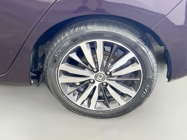 Used 2017 Honda Fit EX image 25