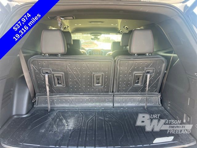 Used 2023 Chevrolet Traverse RS w/ LPO, Floor Liner Package image 25