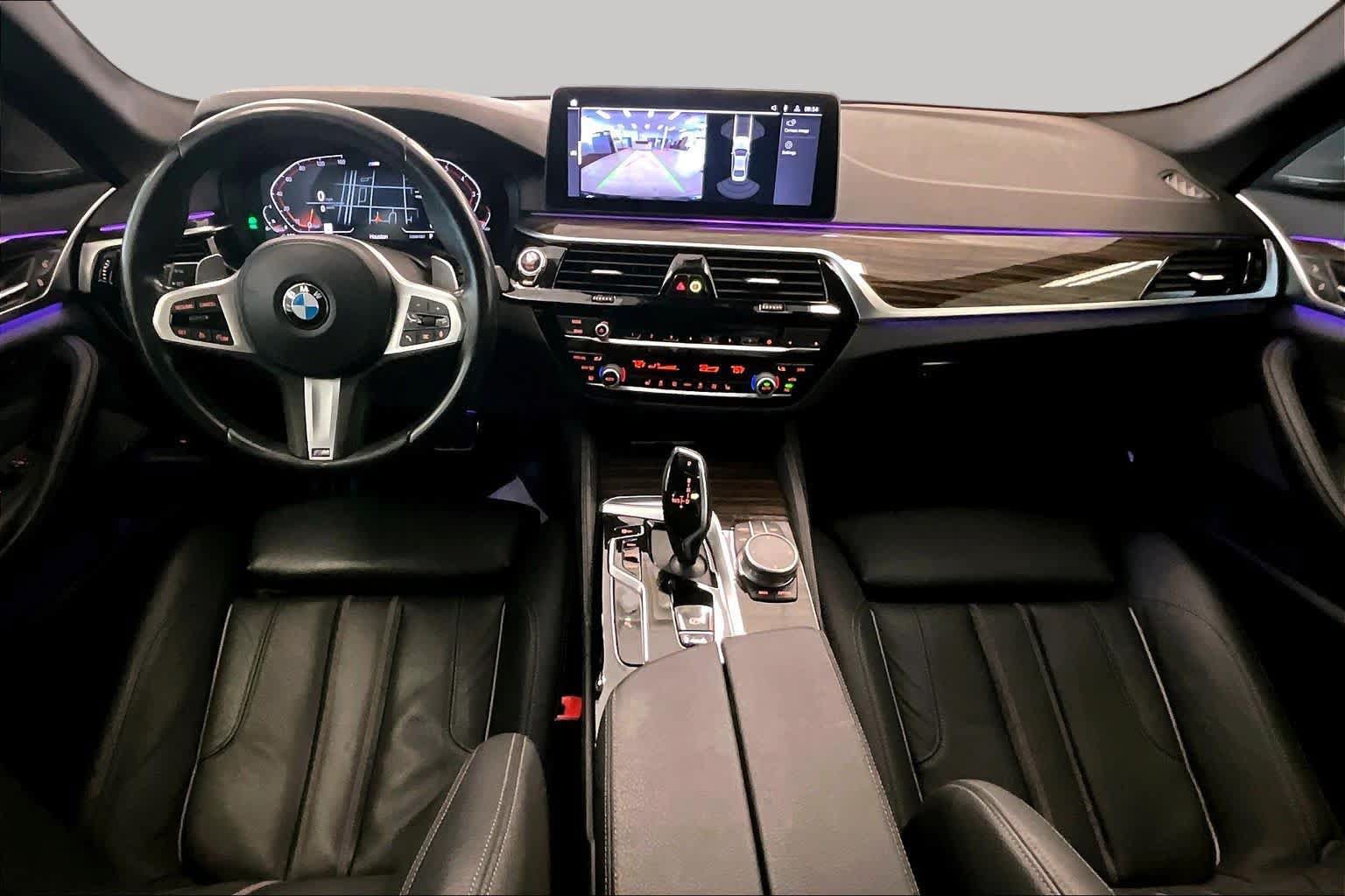 Used 2021 BMW 530i w/ M Sport Package RWD image 13