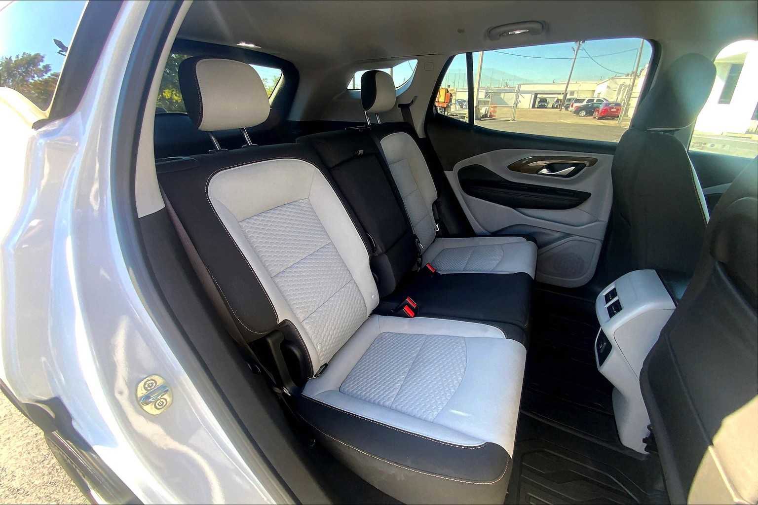 Used 2020 GMC Terrain SLE w/ Driver Convenience Package image 21